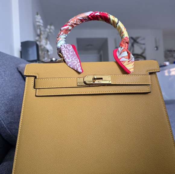 COPY - Stunning 100% leather quality not designer like,  Kelly bag brown 28. - Picture 13 of 13